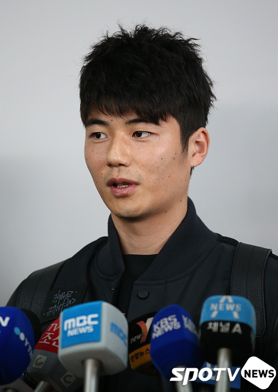 [포토S] 기성용 '이청용의 EPL 복귀 반갑다'
