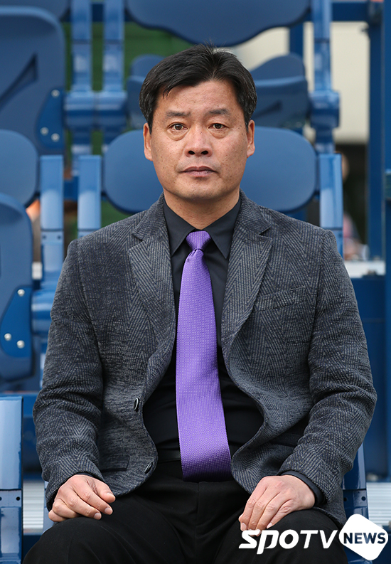 [포토S] 안양FC 이우형 감독