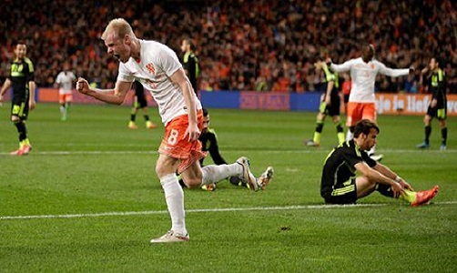 '2-0 완승' 네덜란드, 스페인 약점 제대로 파고들었다
