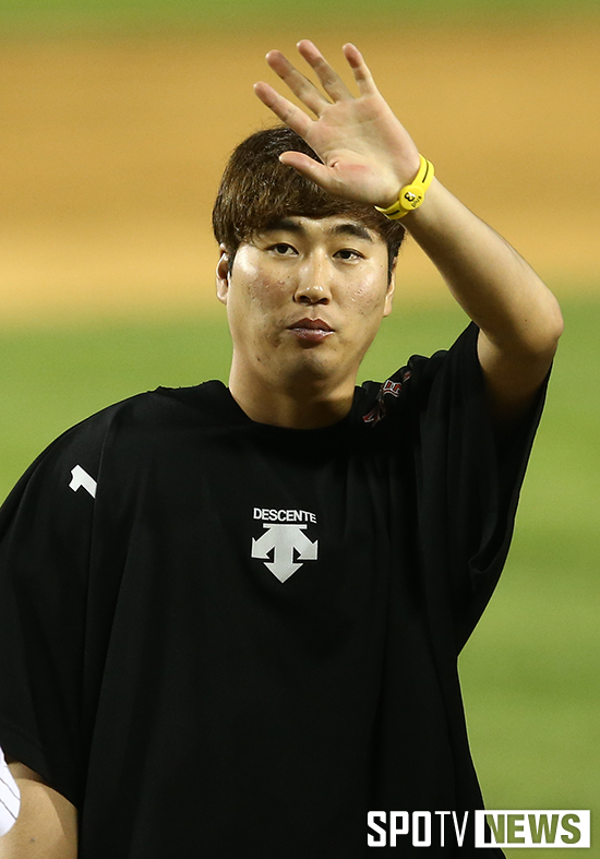 [포토S] 우규민 '시즌 첫 승 성공했어요'