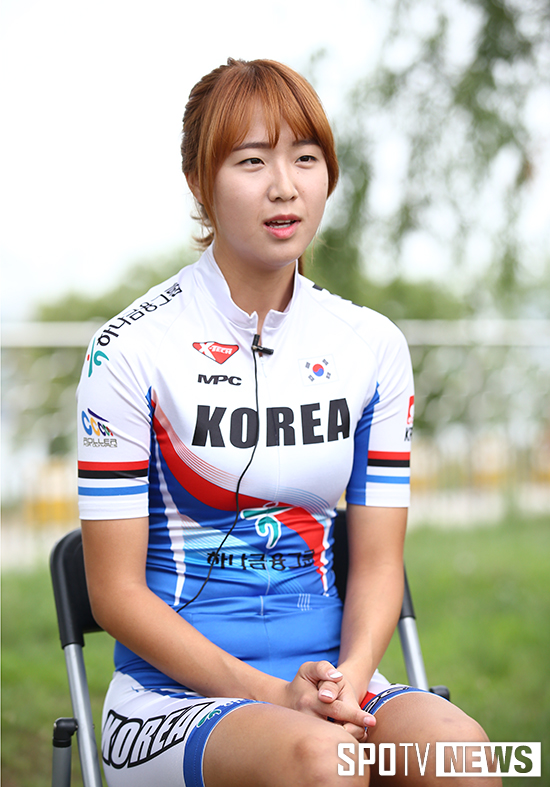 [포토S] 유가람 '진지한 인터뷰'
