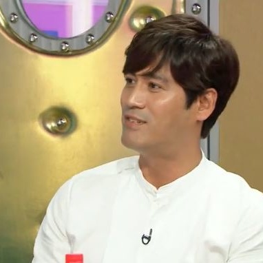 [라디오 스타 리뷰] 이형철, "내 첫키스 상대는 엄정화" 깨알 자랑하며 '웃음유발'