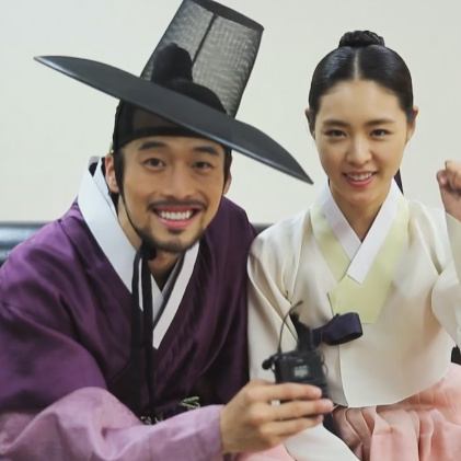 깜짝 공개! <화정> 배우들이 전하는 "많은 시청 부탁드려요~♪"