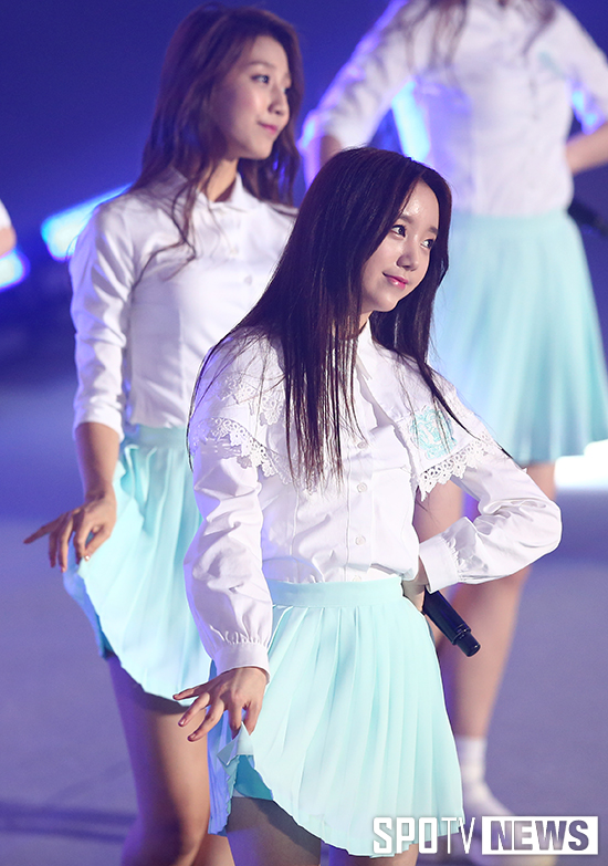 [포토S] 걸그룹 러블리즈 '발랄한 공연, 청순한 마무리'