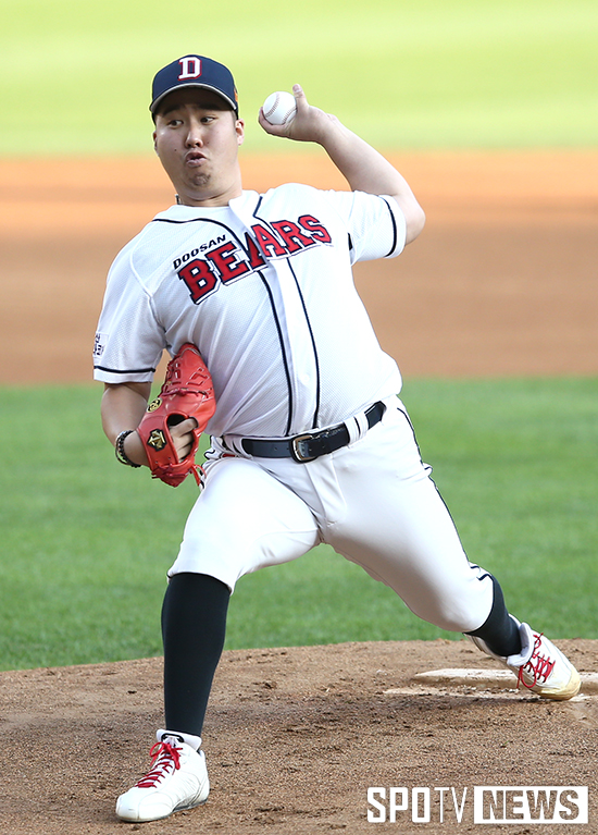 [포토S] 유희관 '전반기 다승왕 위해'