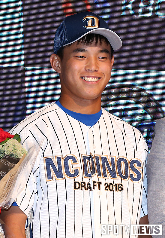 [포토S] NC 1차지명 박준영