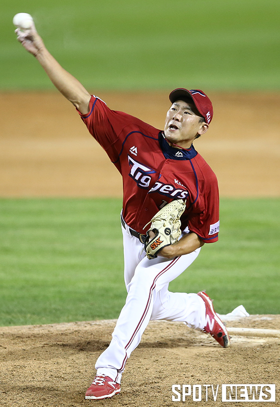 [게임노트] '893일 만에 선발' 김광수, KIA 5위 희망 이어 갈까
