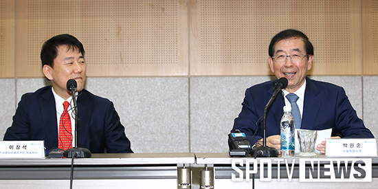 [포토S] 박원순 시장 '고첨독의 주인 넥센을 환영합니다'