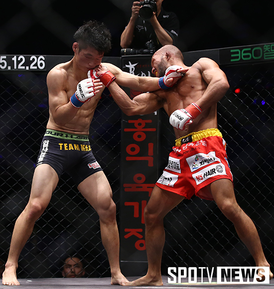 [포토S] 조남진 '제대로 들어갔어!'