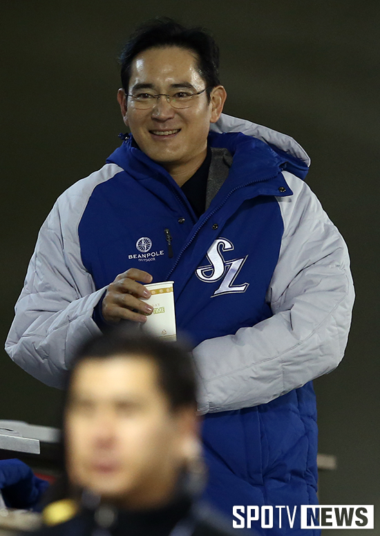 [포토S] 야구장 찾은 이재용 부회장