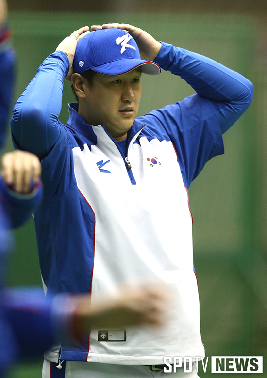 [포토S] 몸 풀고 있는 이대호