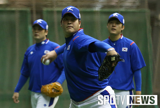 [포토S] 조상우 '중간엔 내가 있다'