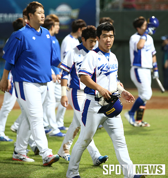[포토S] 한국 조 3위로 8강 진출