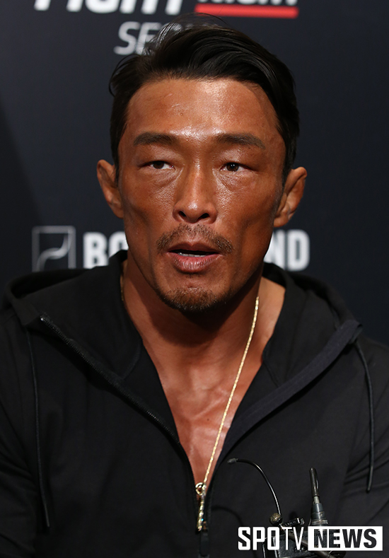 [포토S] 추성훈 '체중감량으로 날카로워진 모습'
