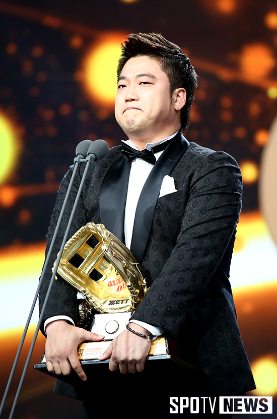 [2015 GG] '공룡' 박석민, 2연속 황금장갑 '포효'