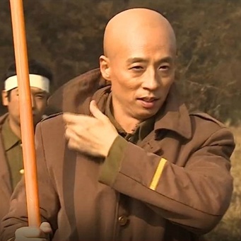 [무한도전 리뷰] '산둥 꼬마' 유재석, 깜짝 민 머리 변신했다 "충격적 비주얼"