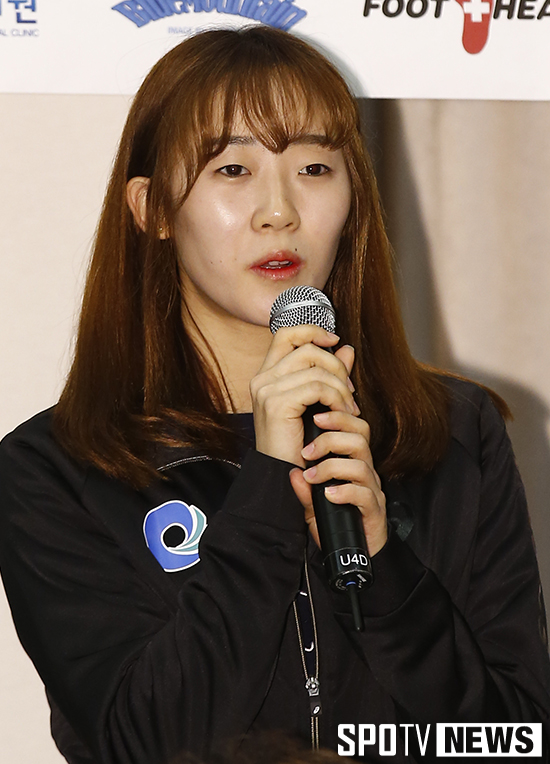 [포토S] 각오 밝히고 있는 신은주