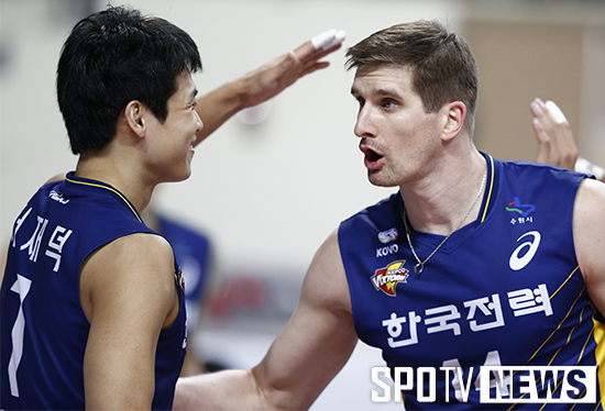 [포토S] 얀 스토크 '서재덕, 이렇게만 가자'