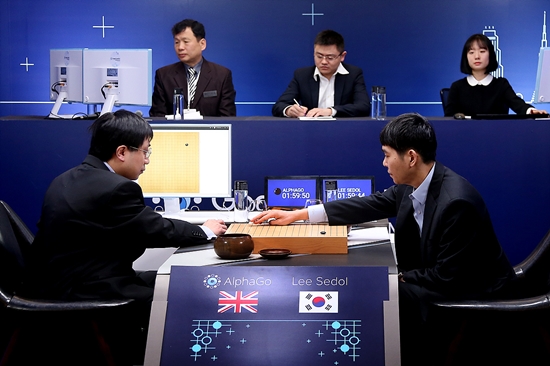 [포토S] '굳은 각오' 이세돌 9단, '신중하게'