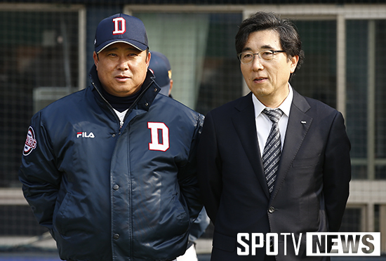 [포토S] 김태형 감독-김승영 사장 '안전을 기원하며'