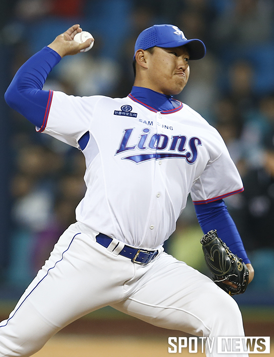 [포토S] 역투하는 삼성 김동호