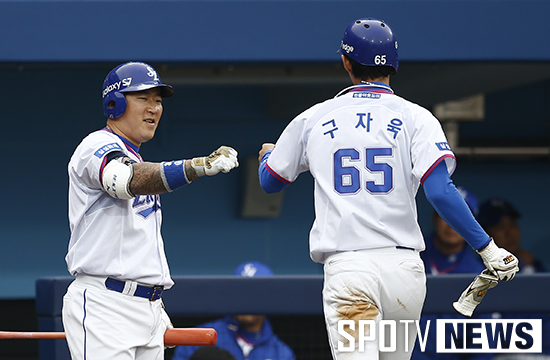 [포토S] 최형우 '좋았어 구자욱'