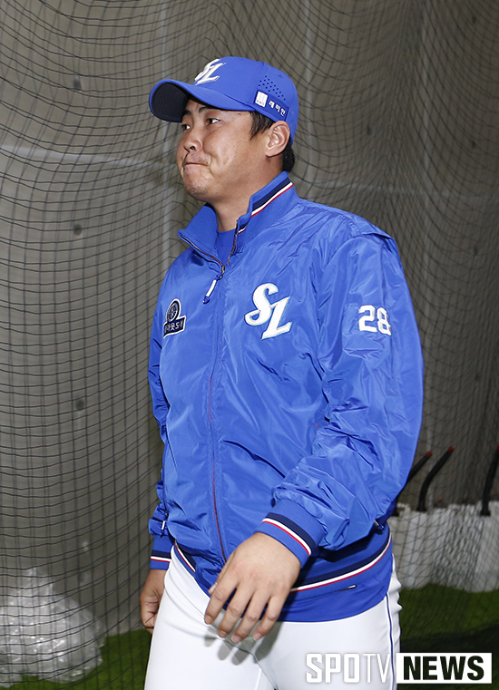 [포토S] 무거운 표정으로 떠나는 안지만