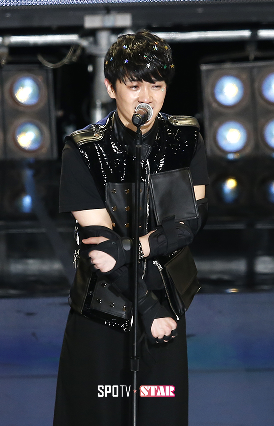 [포토S] 김재덕 '멈추지 않는 감동의 눈물'
