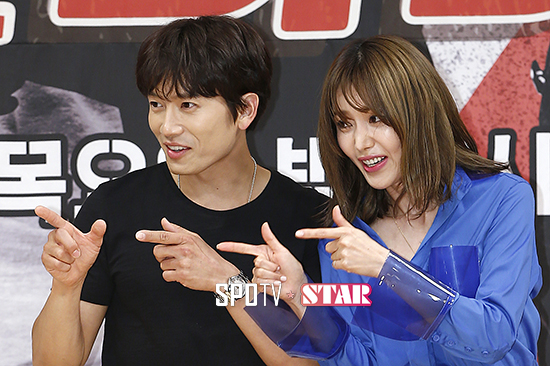 [포토S] 지성-채정안 '본부장님 밥차 쏘실 거죠?'