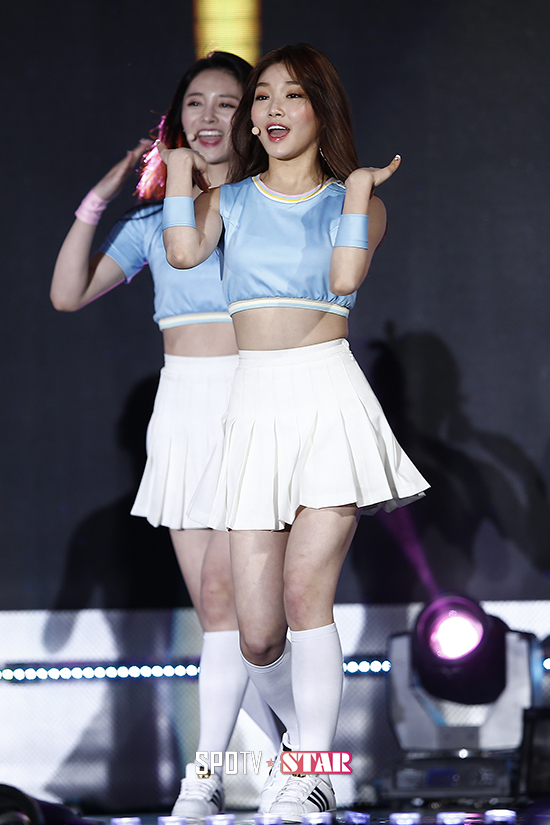 [포토S] 아이오아이 김청하 '우리는 꿈을 꾸는 소녀들'
