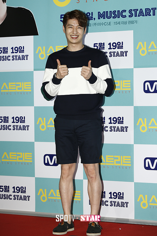 [포토S] 손호영 '시원한 반바지 패션'