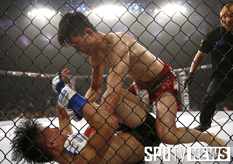 [포토S] 김규성-장메이솬 '링 위 혈투'