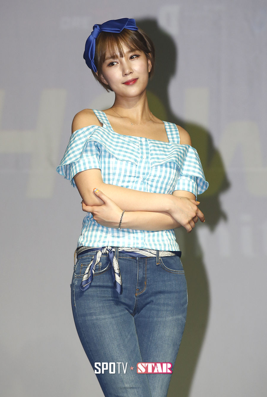 [포토S] 타히티 미소 '새침하게'