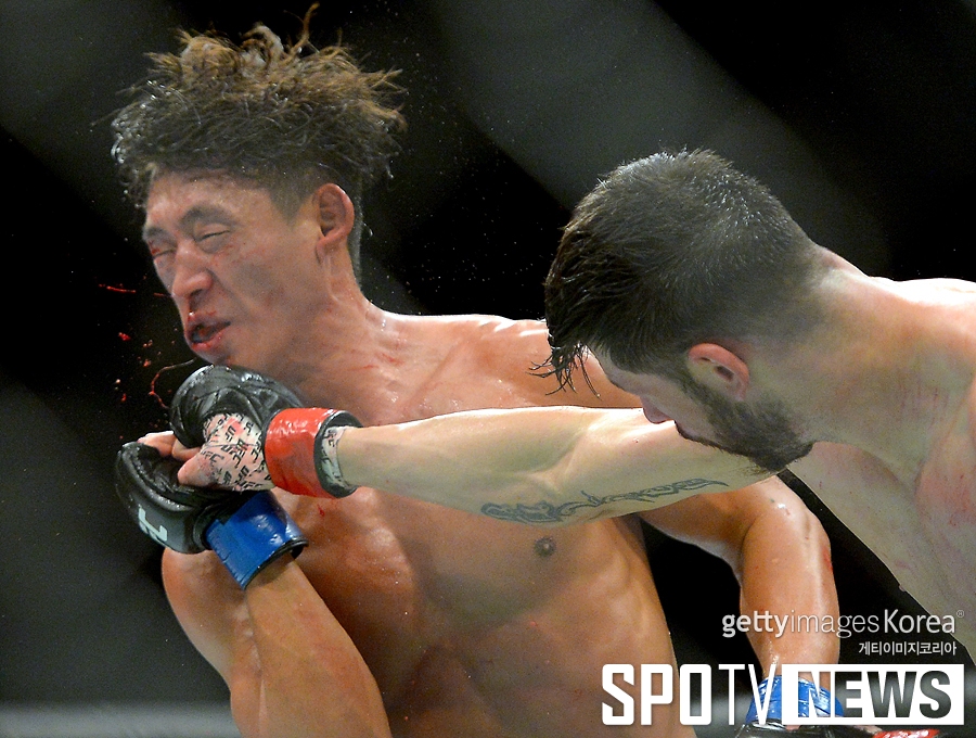 [UFC 199] 이 한 방에 무너진 김동현