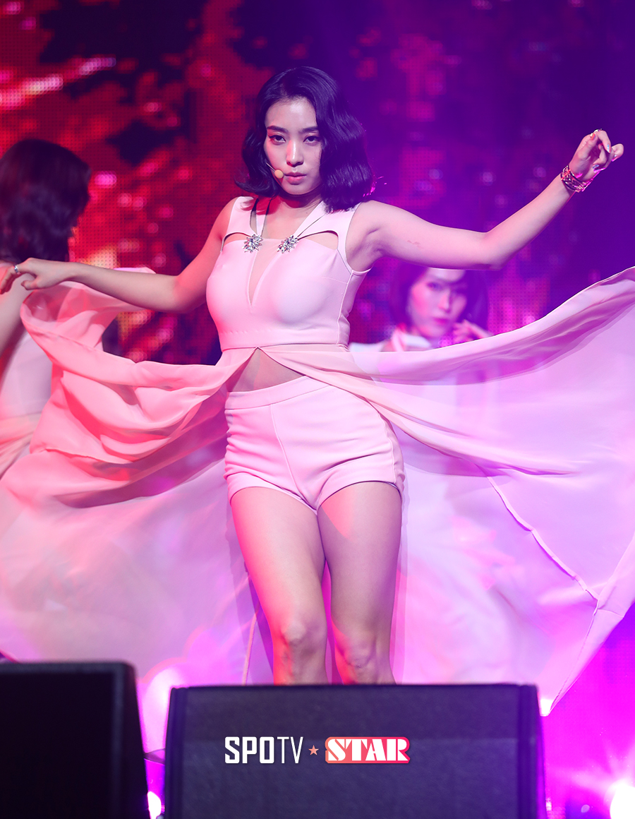 [포토S] 보라 '카리스마 넘치게'