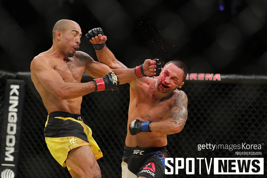 [UFC200]조제 알도-프랭키 에드가 '치열한 혈투'