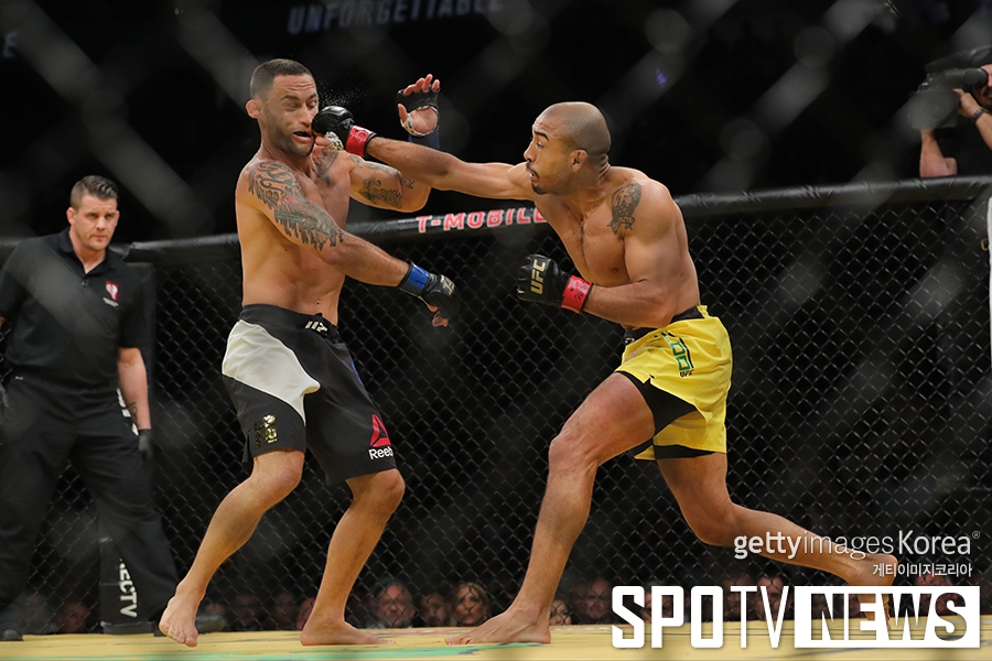 [UFC200]조제 알도 '제대로 먹였어'