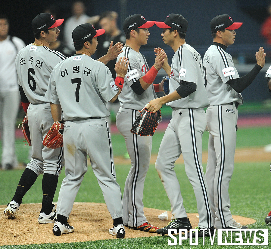 [포토S] LG, 넥센 완파하고 후반기 산뜻한 출발