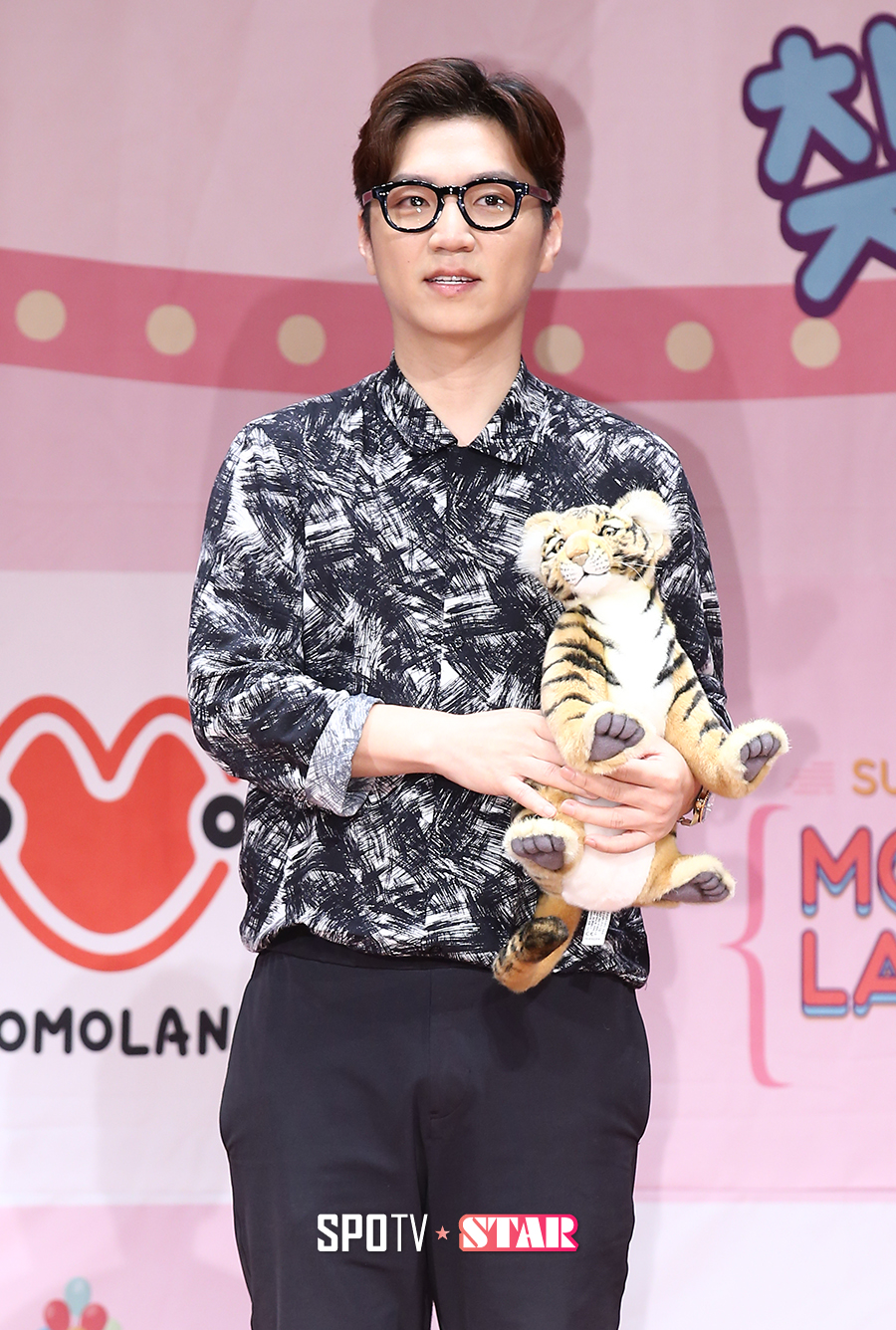 [포토S] 이단옆차기 박장근 '신사동에서 산 호랑이'
