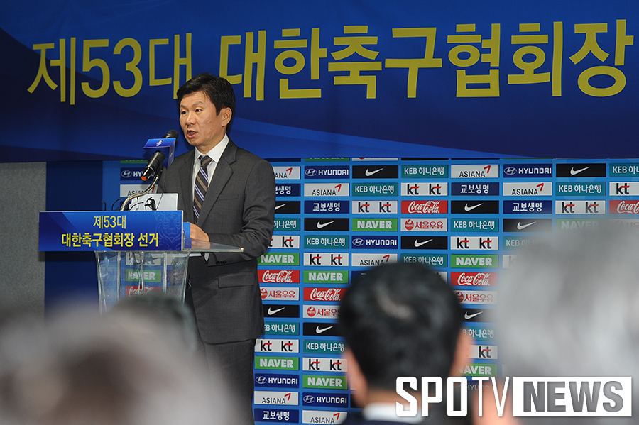 [포토S] 단독 출마한 정몽규 후보, 당선 확실시