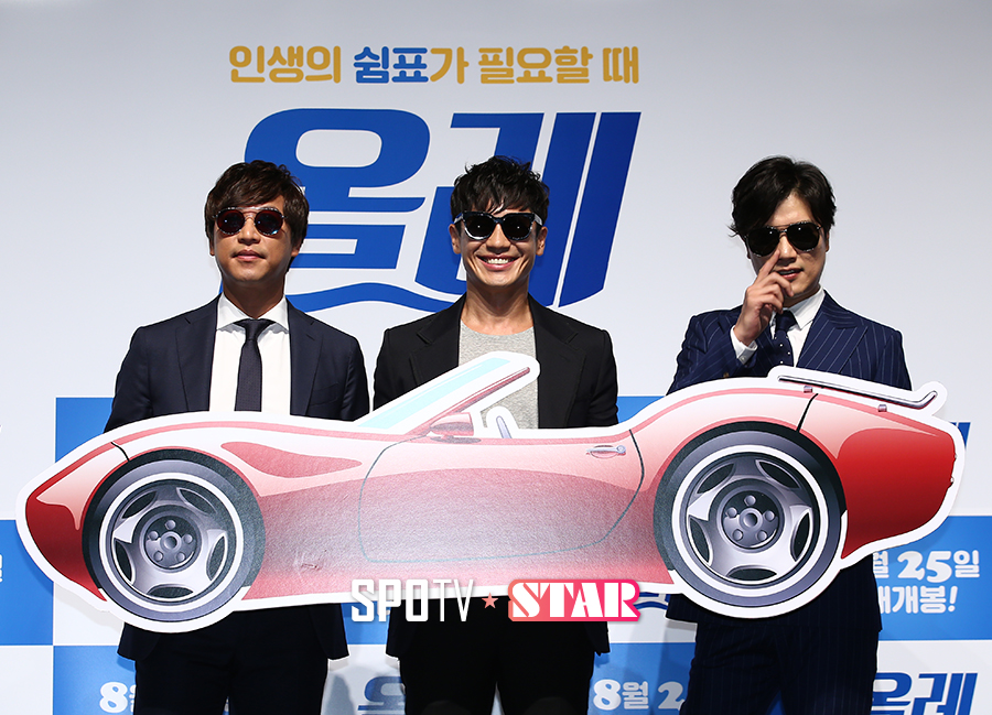 [포토S] 오만석-신하균-박희순 '스포츠카 타고 멋지게'