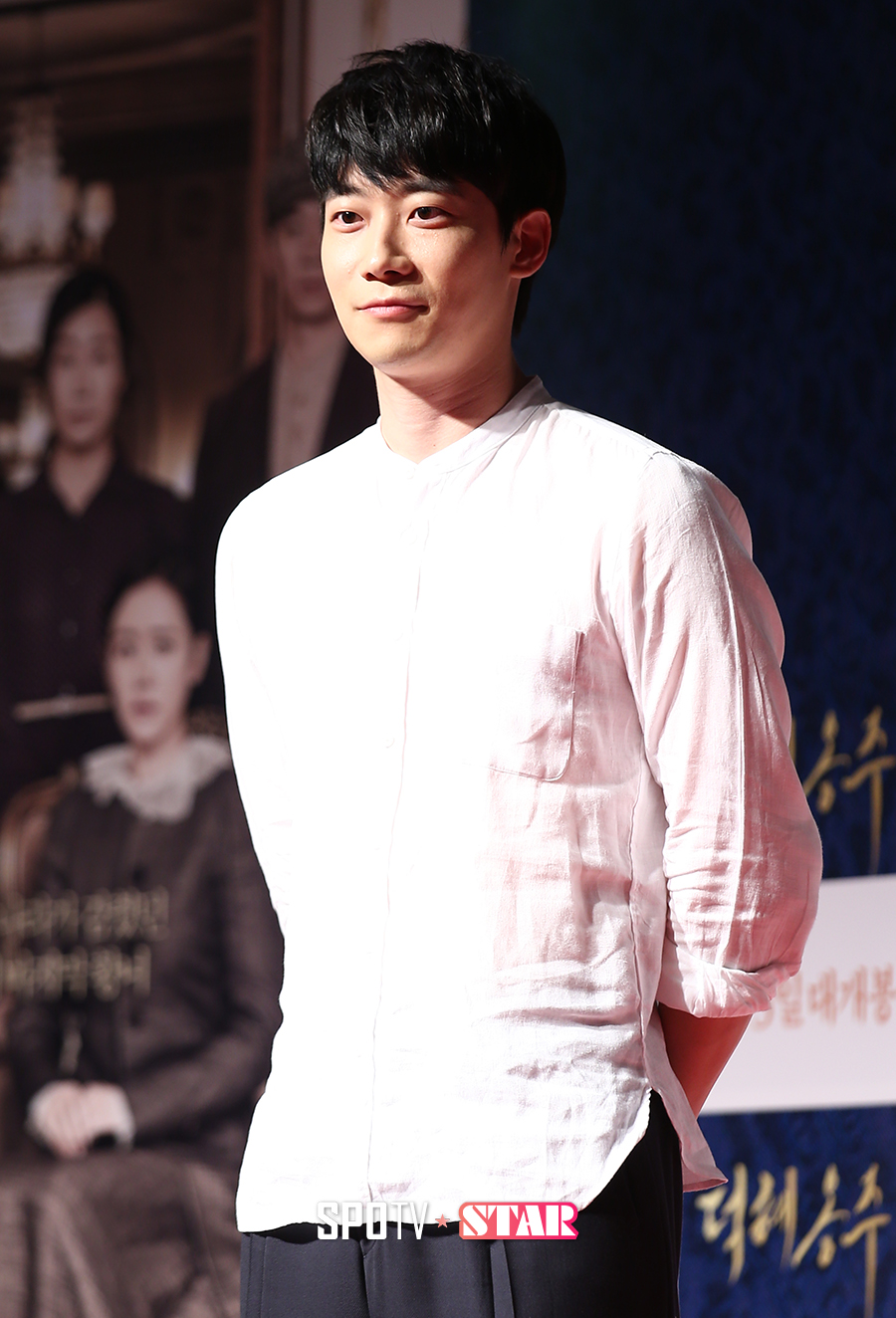 [포토S] 피아니스트 윤한