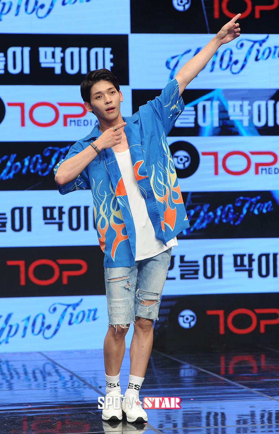 [포토S] 업텐션 쿤 '불꽃 남자'