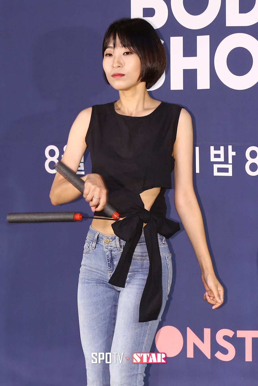 [포토S] 이세영, 화려한 쌍절곤 실력