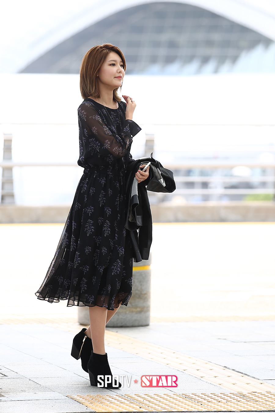 [포토S] 소녀시대 수영 '화보 촬영 가는 길이 화보'