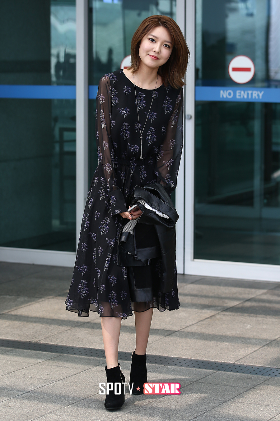 [포토S] 소녀시대 수영 '티파니 논란으로 어두운 출국길'