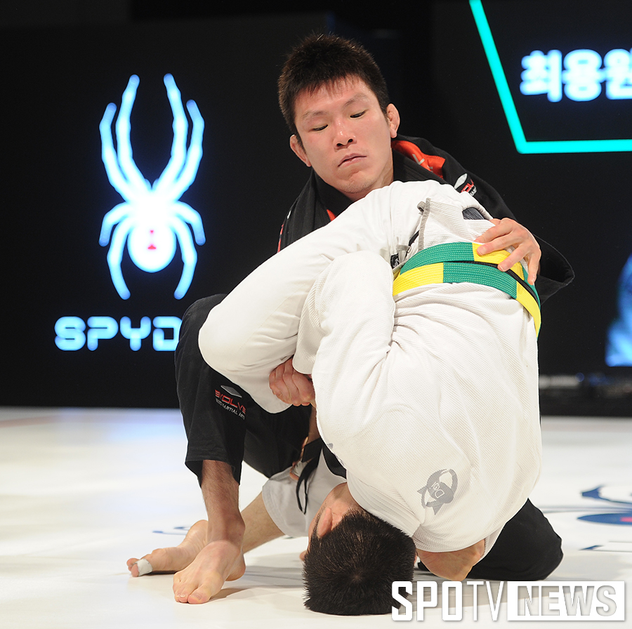 [포토S] 아오키 신야, 여유로운 표정