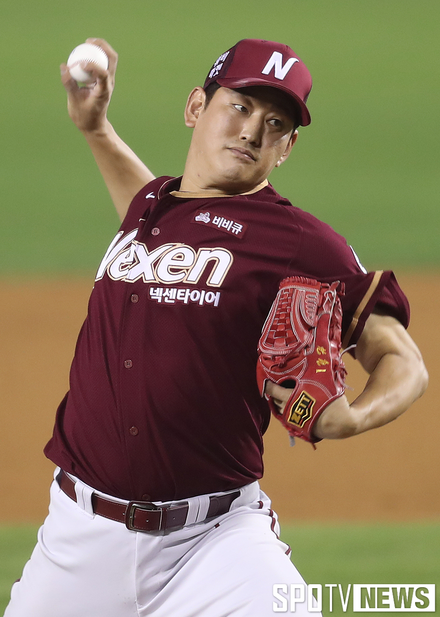 [포토S] 양훈, 힘차게 투구