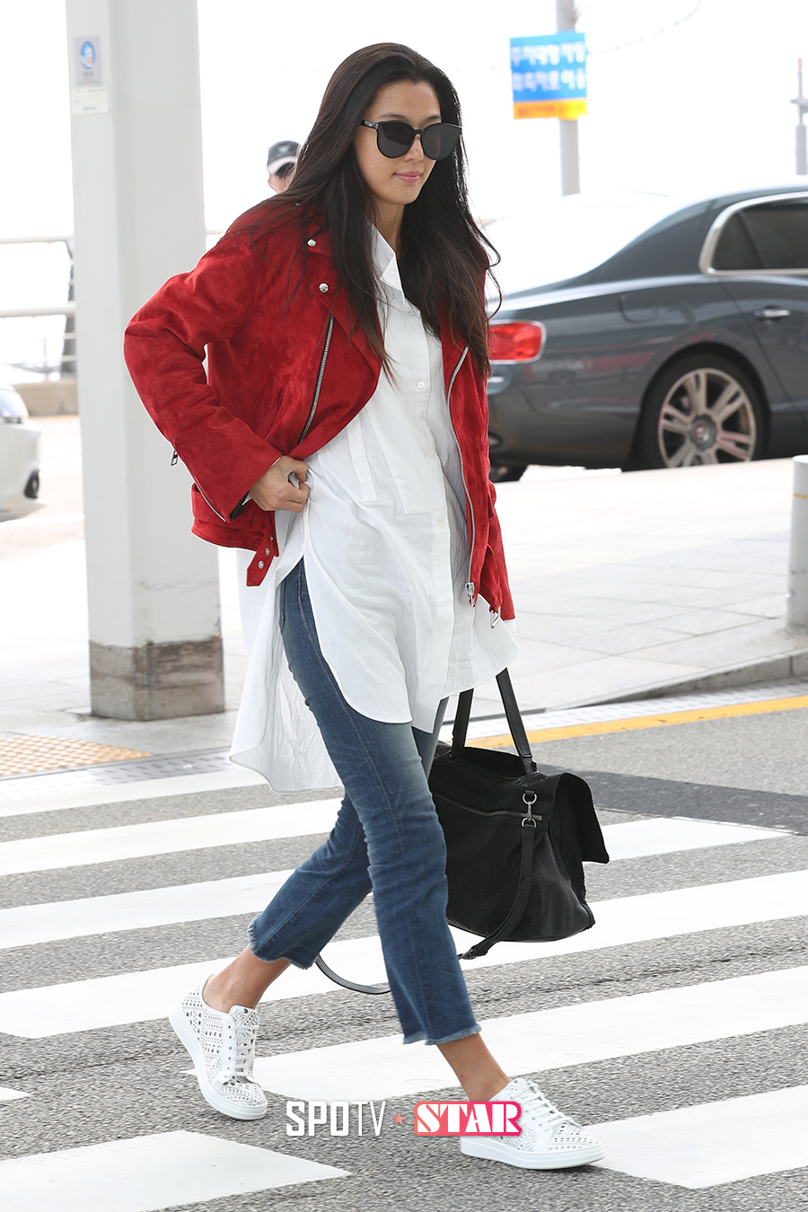 [포토S] 전지현, 시원시원한 보디라인