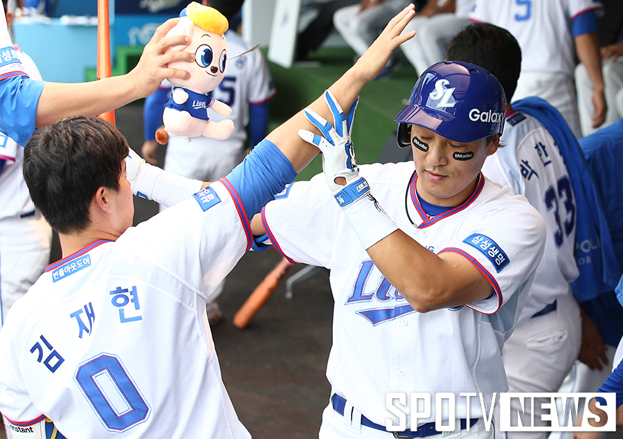 [포토S] 600홈런 이승엽, '형 머리는 안 돼'